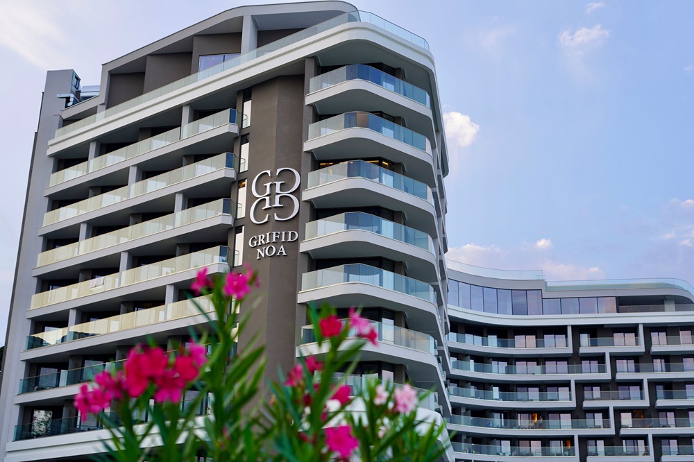 NOA GRIFID HOTEL