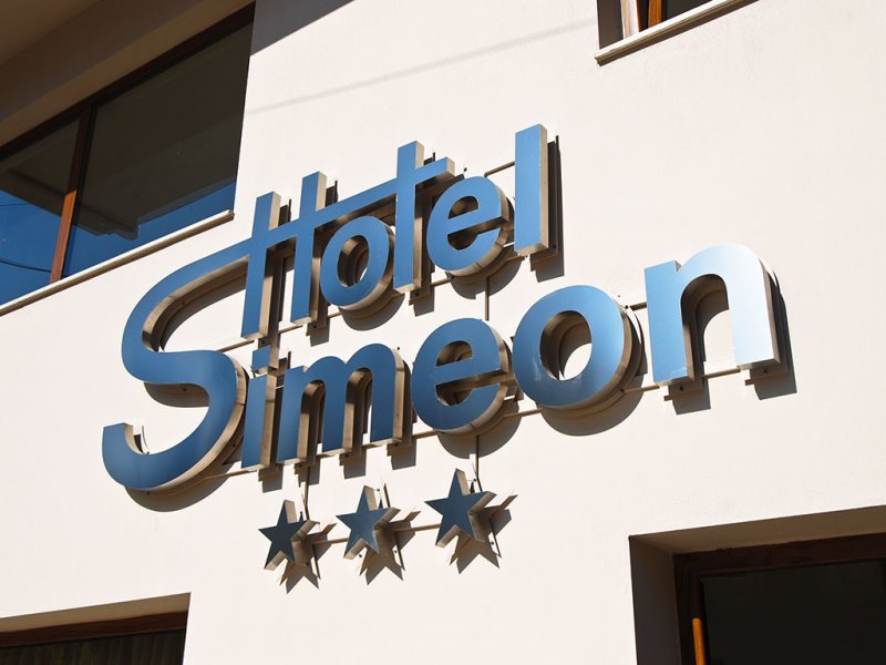 Simeon Hotel