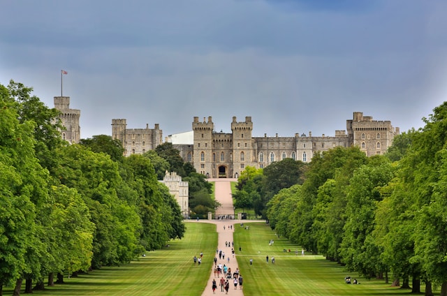 ANGLIA & TARA GALILOR: Tinuturi legendare PREMIUM TOURS 2026