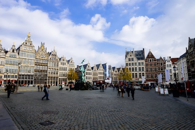 Circuit Clasic BENELUX 9 zile Autocar 2026