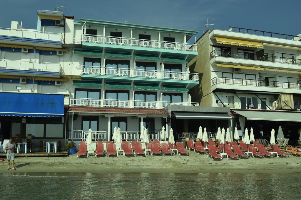 Zefyros Hotel