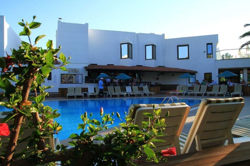 Club Flora Hotel