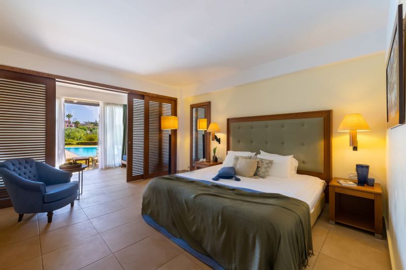GIANNOULIS - CAVO SPADA LUXURY SPORTS & LEISURE RESORT 