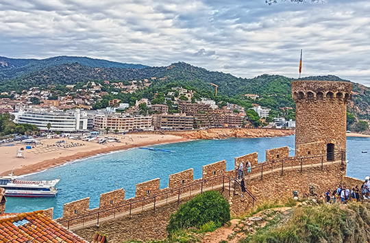 Senior Holidays BARCELONA si COSTA BRAVA 8 zile Avion 2026 CLUJ
